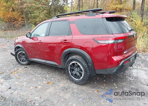 2023 Nissan Pathfinder Rock Creek 4Wd z USA, uszkodzony, nr VIN 5N1DR3BD4PC271477